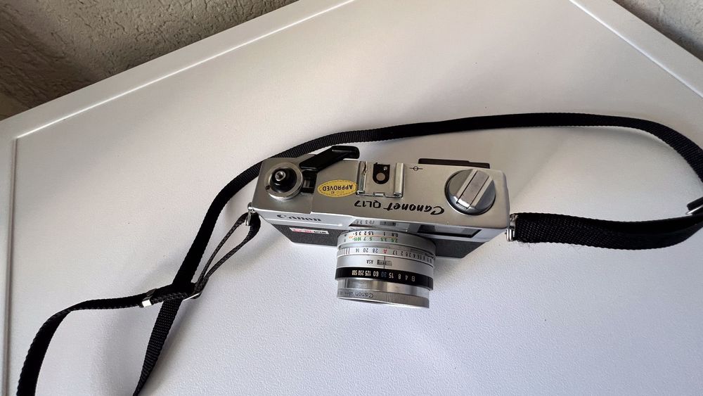 Canon Canonet GIII QL17 + 40mm f/1.7