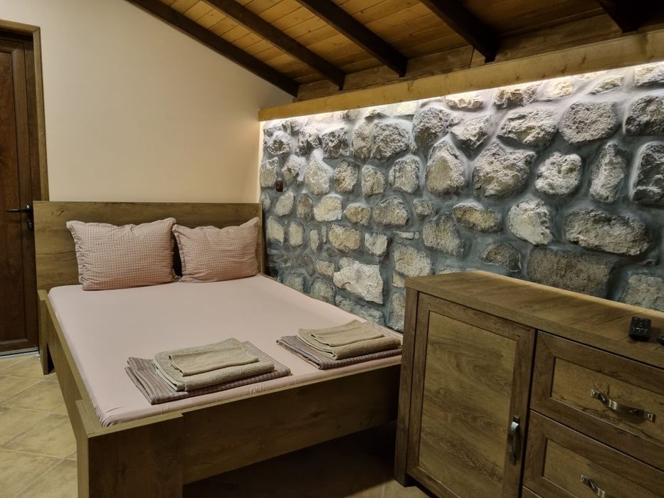 Продава се Къща в с. Ефрем, Област Хасково - 170 кв.м за 677 €/кв.м - Снимка #8