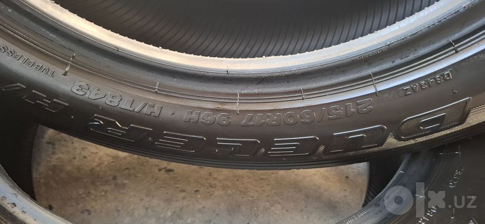 Shina sotiladi b/u  215/60/R17. H96 razmerda