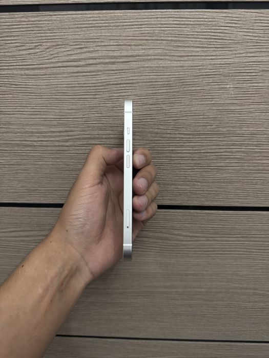 Айфон 13 без ремонта