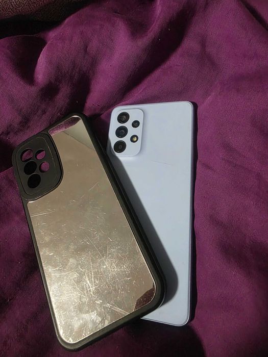 Продавам Samsung A53
