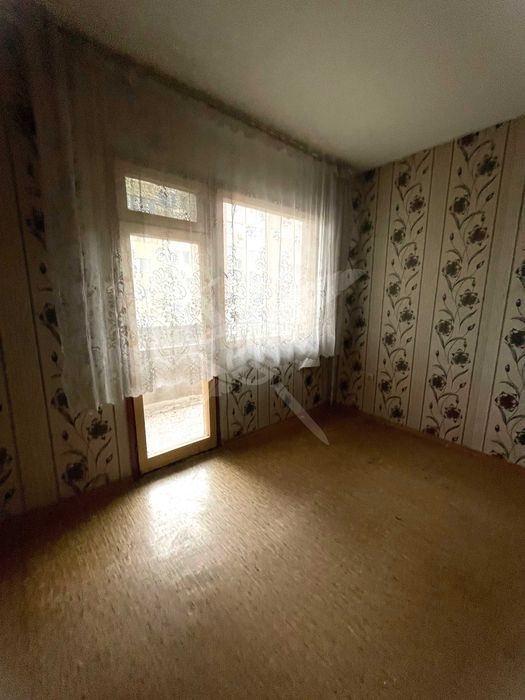 Продава се Многостаен апартамент в Пловдив, Изгрев - 100 кв.м за 650 €/кв.м - Снимка #3