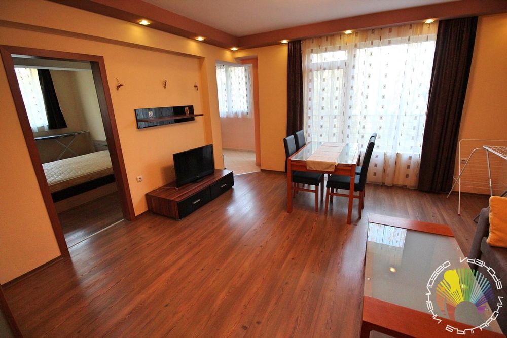 Дава се под наем Двустаен апартамент в Бургас, Изгрев - 75 кв.м за 459 € - Снимка #5