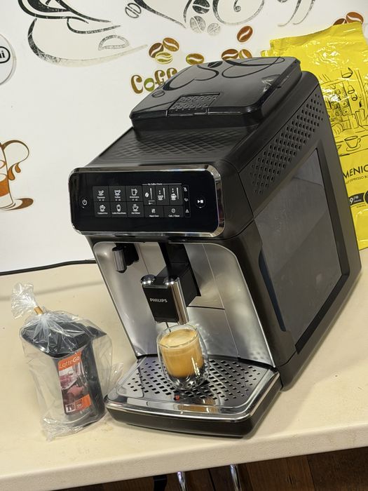 Кафемашина кафе автомат Philips EP3246 с гаранция