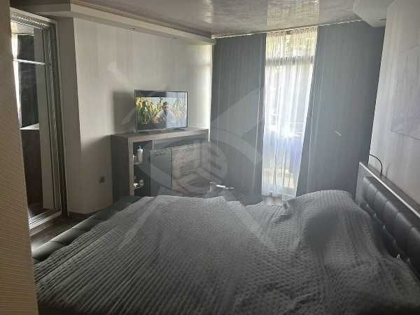 Продава се Тристаен апартамент в к.к. Слънчев бряг - 112 кв.м за 1563 €/кв.м - Снимка #7