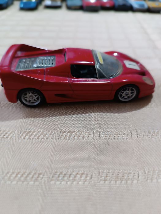 Колички Ферари от колекцията на Шел