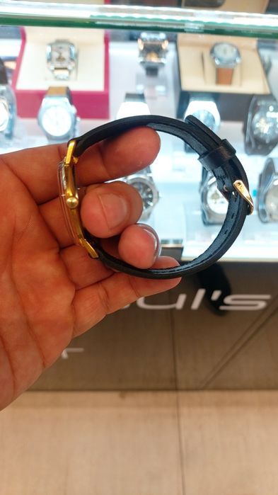 Позолоченные часы полет