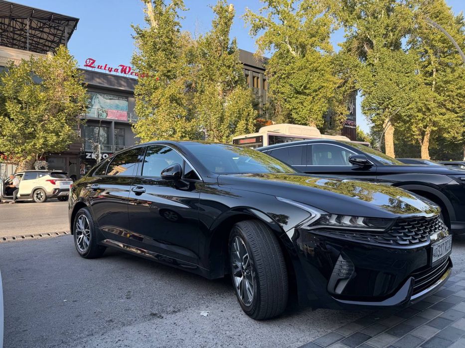 Kia K5 Sotiladi 2023yil