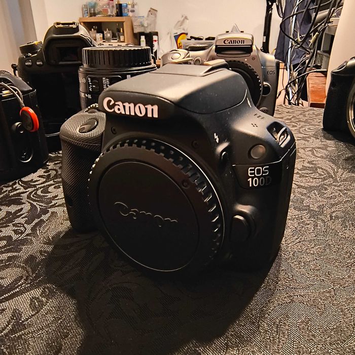DSLR crop Canon 100D