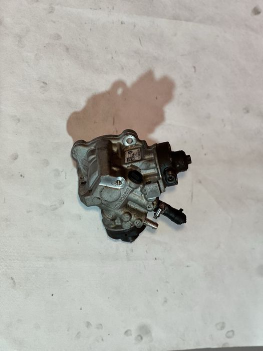 Pompa inalta presiune/injectie BMW X6 F16 5.0 N57d30c
