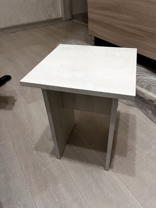 Продам кухонные табуреты