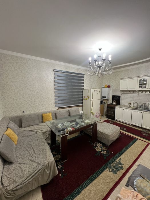 Уй сотилади, Сергели курувчида