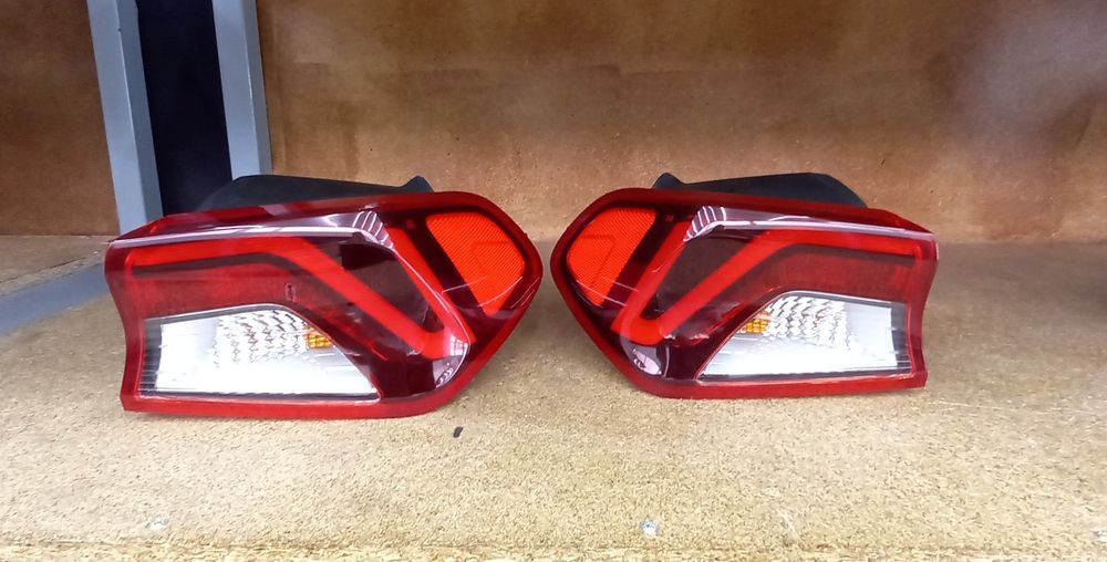 KIA K5 o'ng va chap orqa fara