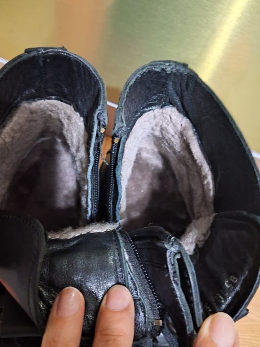 Ботинки подростка