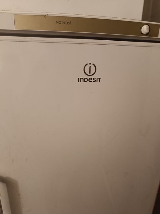 Морозильник Продам