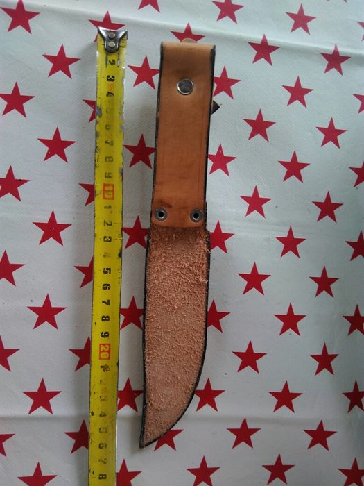 Продавам супер ловен нож 8