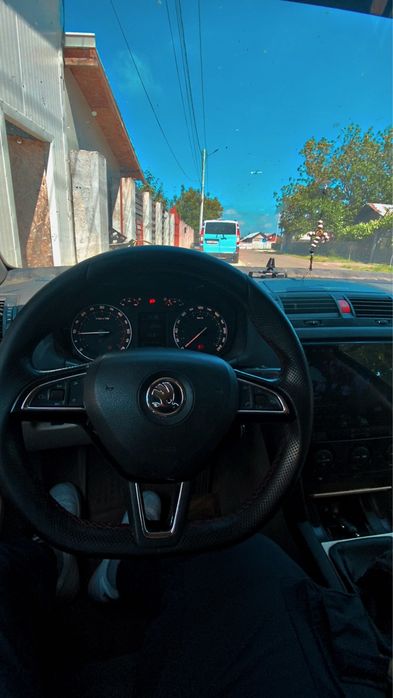 SKODA Octavia 2006 — imagine 5