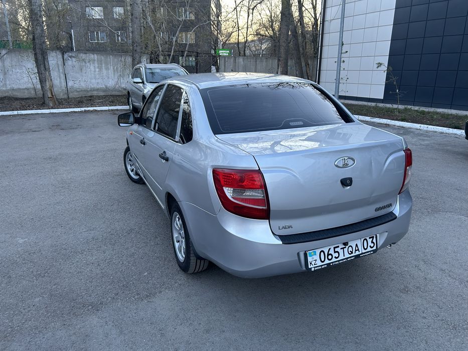 Лада гранта 2012