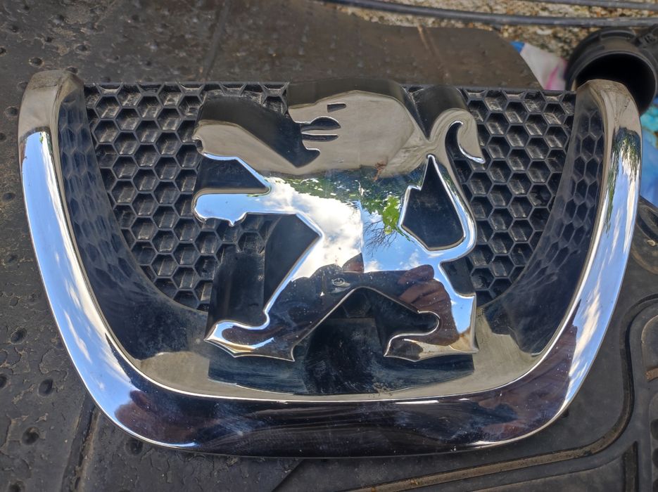 Емблема за Пежо-5008