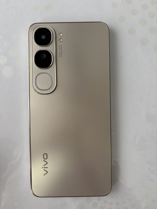 Vivo v40 lite 8/128ГБ