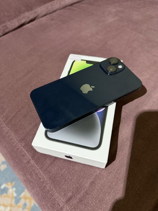 Продам Iphone 14