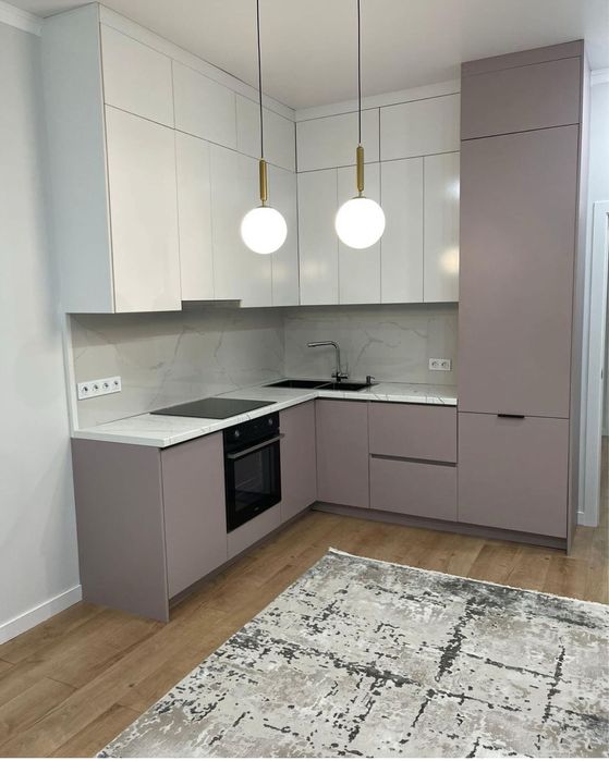 Кухонный . Шкаф . Прихожий