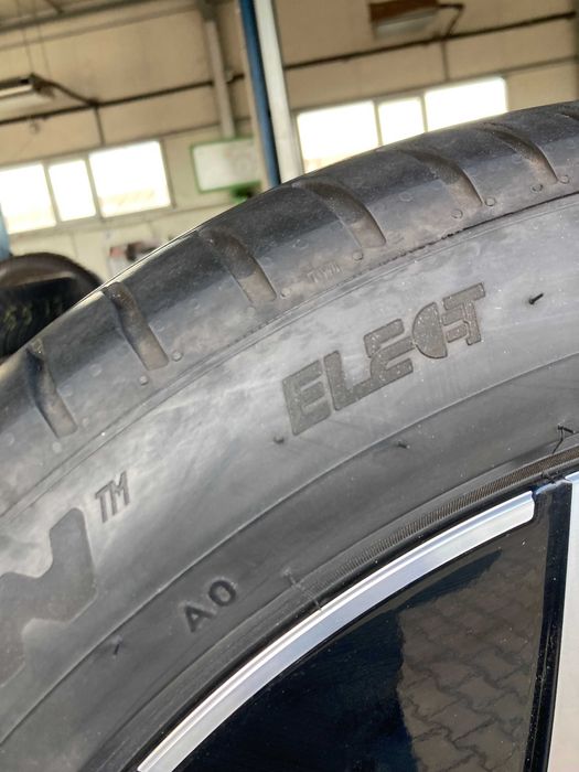 Jante VW ID4 ID5 Anvelope Vara Pirelli 235 50 20 255 45 20