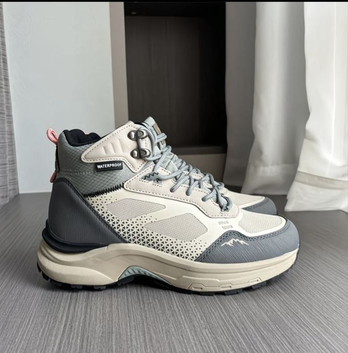 Демисезонные ботинки