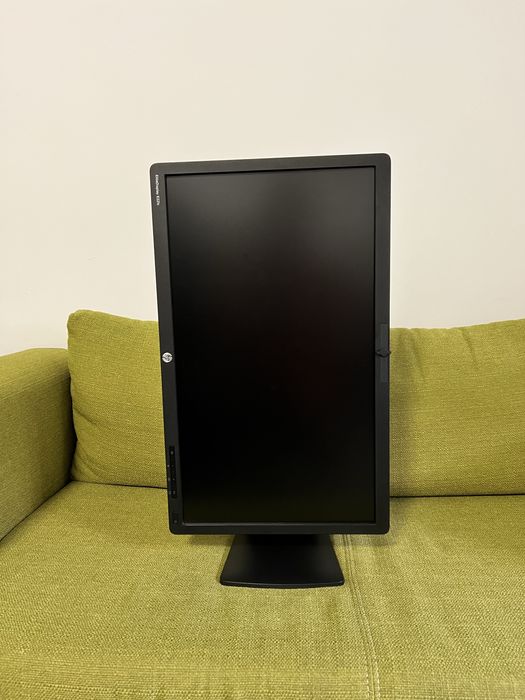 Vand monitor HP Elite Display E221