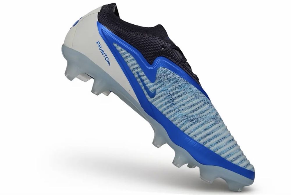 Nike Phantom