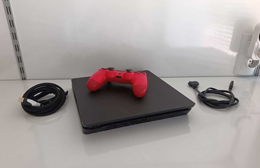 Конзола Playstation 4 Slim (500Gb)