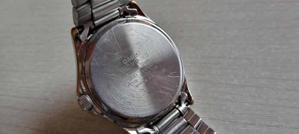 Лот часовници Casio MTP