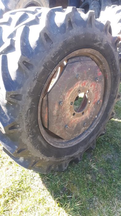 Cauciucuri tractor  12,4R28 cu jenti