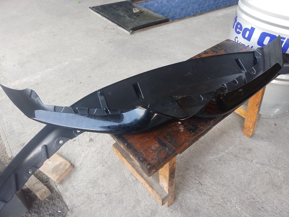 Губа (сплиттер) переднего бампера