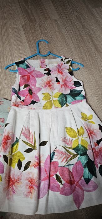 Сет детски рокли 4/5 год