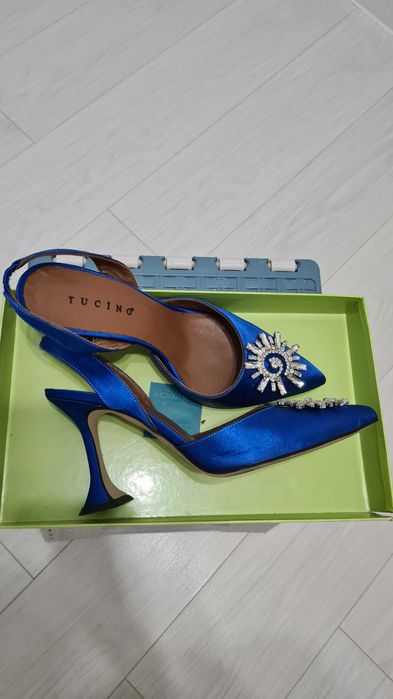 Туфли нарядные продам