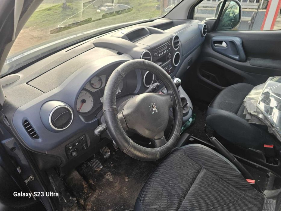 Пежо Партнер Тепе / Peugeot Partner Tepee 1.6 бензин