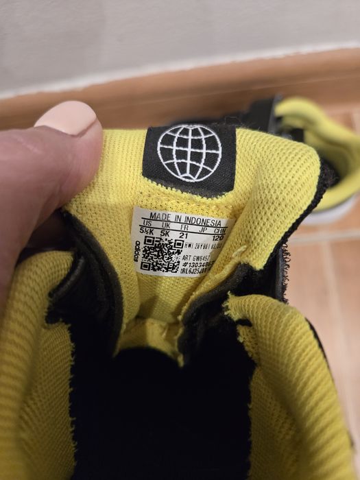 Детски обувки Adidas