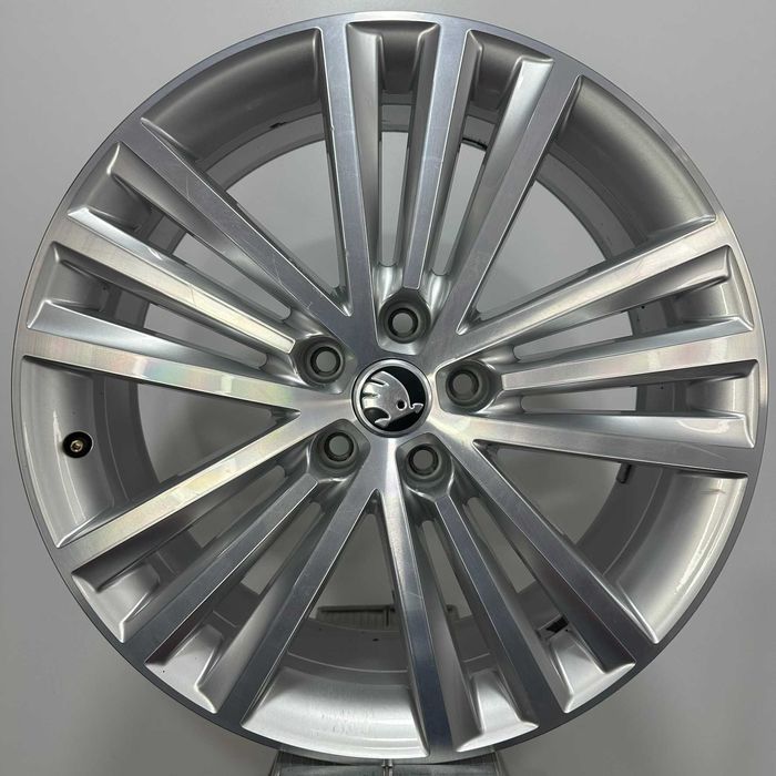 1x Janta Skoda Kodiaq R19 TVA19% roata rezerva