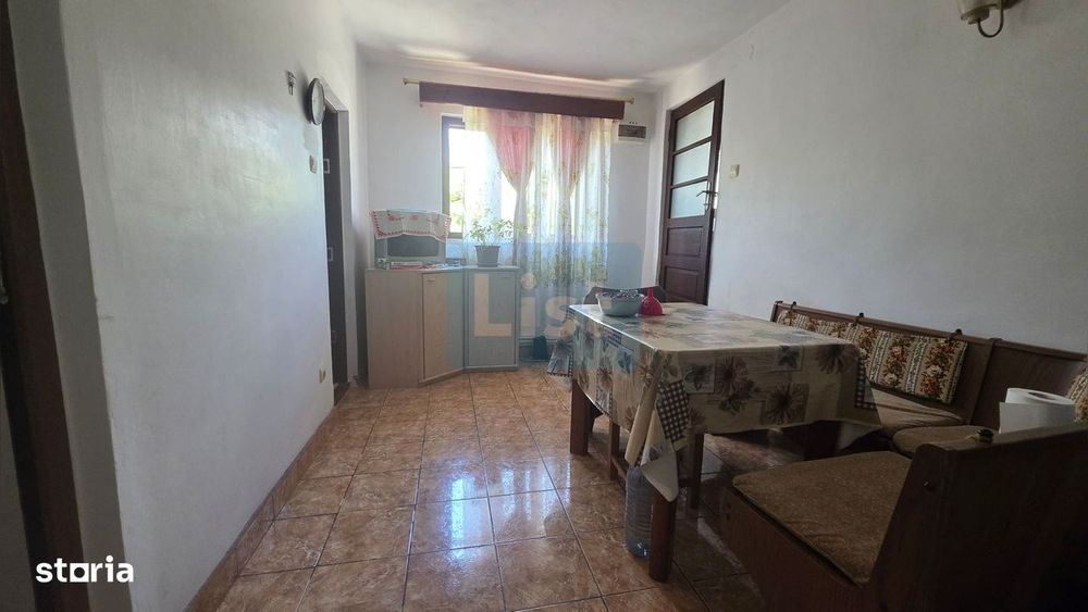 Casa 5 camere, Teren 653 mp, Severin