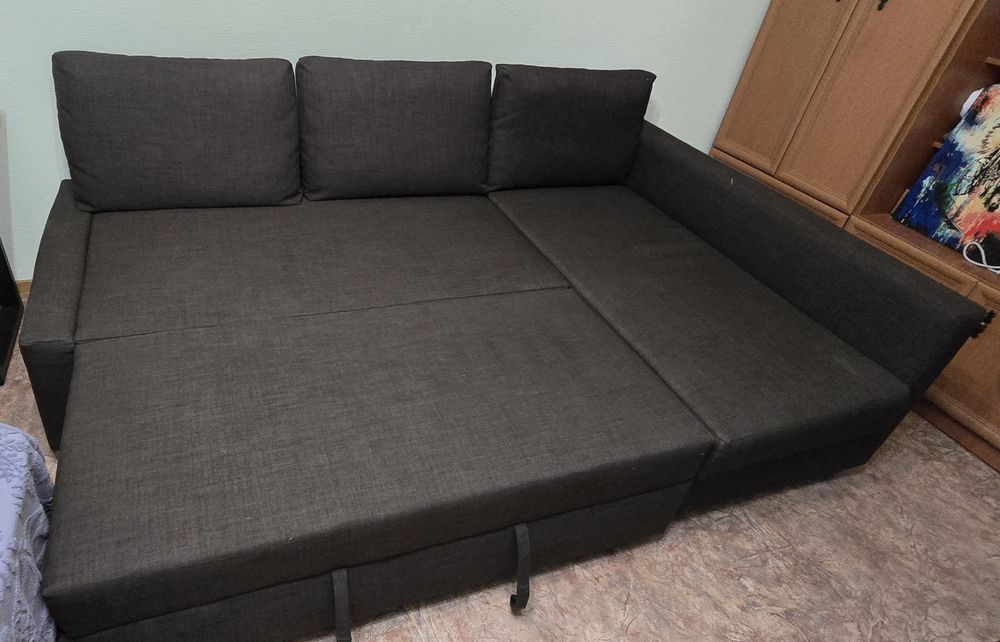 Продам диван угловой от Ikea