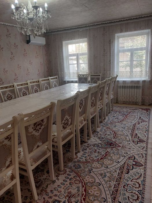 Стол стулья , 4.5 метр стол, 20 орындық