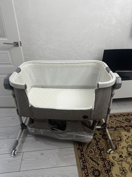 Продам детсткий манеж