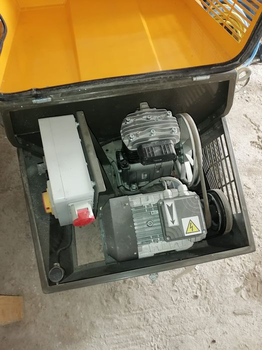 Pompa tencuit turbosol miniavant trifazic