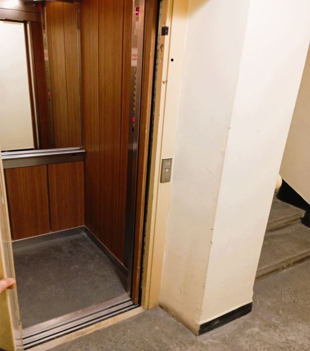 Продава се Тристаен апартамент в Варна, Общината - 70 кв.м за 2500 €/кв.м - Снимка #3