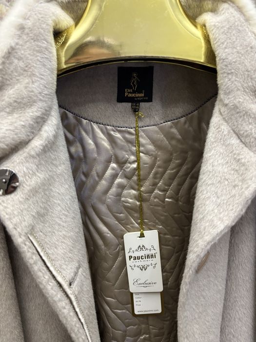 Пальто женскае Альпака!