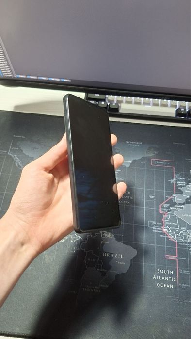 Redm Note 11 Pro
128gb/8gb