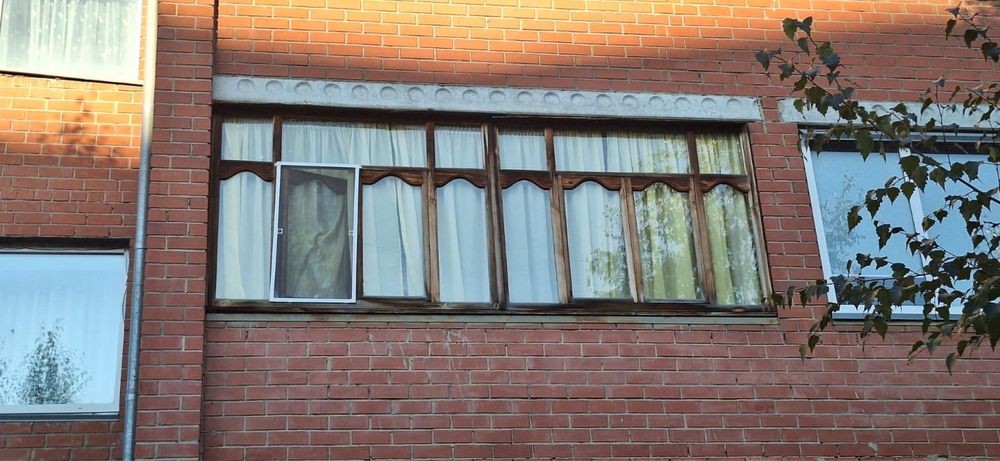 Продам балконные рамы