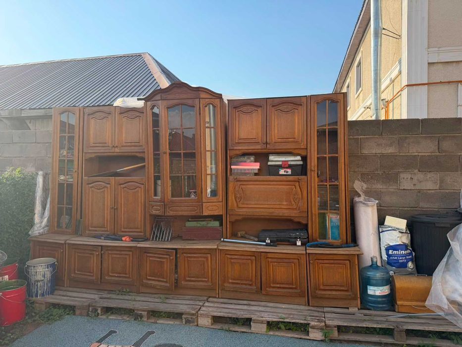 Стенка из натурального дуба