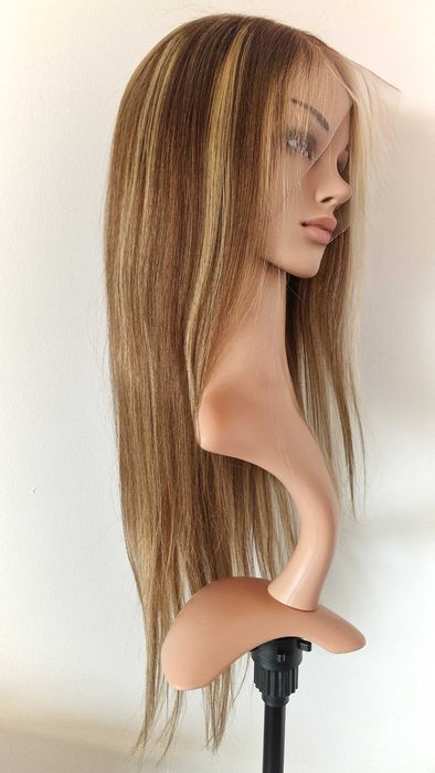 Естествена перука  70–75 см – Lace Front 13x6, кафява с руси кичури